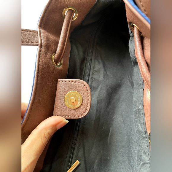 Authentic imported nylon bag blue and brown - Picture 12 of 15